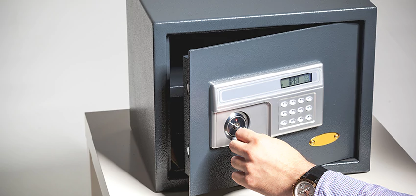 Jewelry Safe Unlocking Service in Hanover Park, Illinois