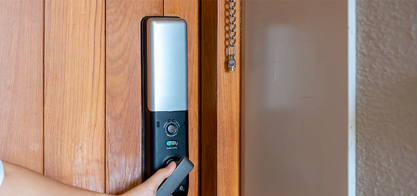 Home Security Electronic Locks Upgrades in Hanover Park, IL