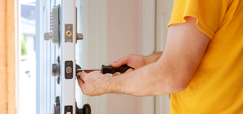 Eviction Locksmith For Key Fob Replacement Services in Hanover Park, IL