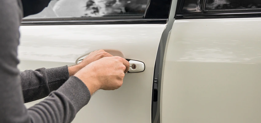 Unlock Car Door Service in Hanover Park, IL