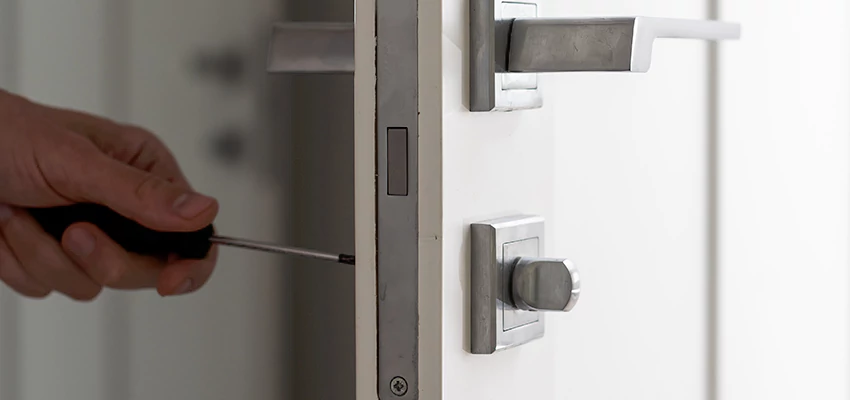 Key Programming Locksmith Open Now in Hanover Park, Illinois